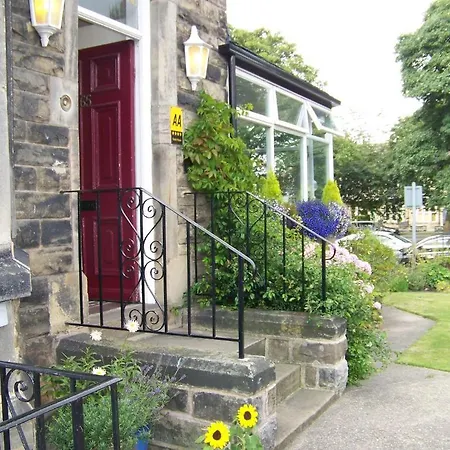 Shannon Court *